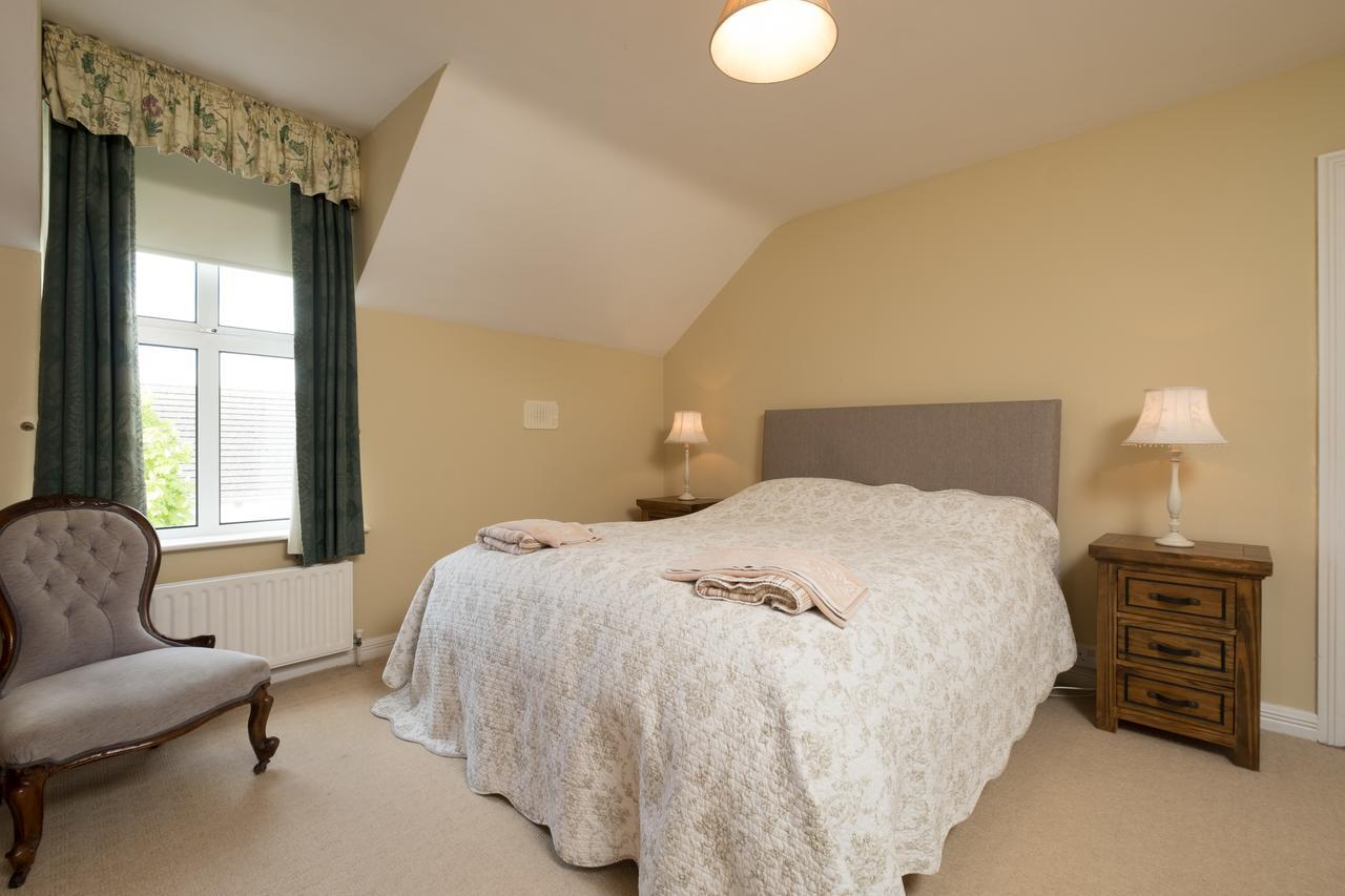 Ashwood House Bed & Breakfast Corrandulla Exterior photo