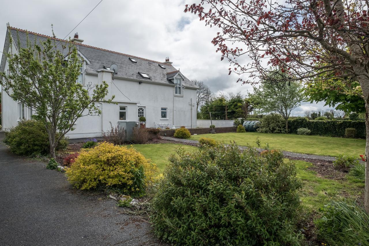 Ashwood House Bed & Breakfast Corrandulla Exterior photo